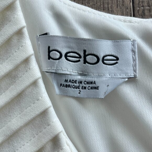 Bebe White Sheath Cocktail Dress Faux Leather Trim Size 2 Pleated - Picture 2 of 8